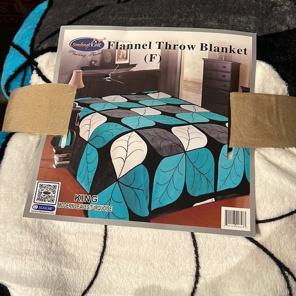 Flannel throw blankets - Picture 8 of 11